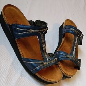 Naot Blue In Gunmetal Sandal EU 39